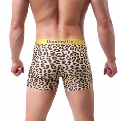 Calzoncillos tipo bóxer con estampado de leopardo para hombre de DomiGe: comodidad de seda helada con bolsa en forma de U