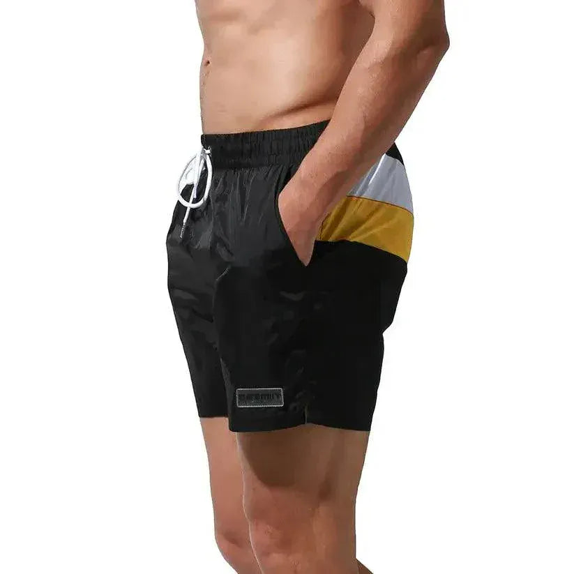 Desmiit Men's Beach Shorts - Stylish Gym Shorts for Active Men