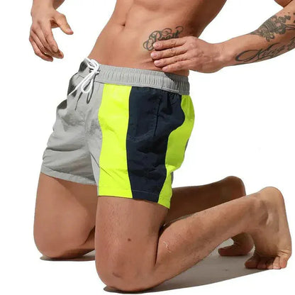 Desmiit Men's Geometric Stitching Board Shorts Swim & Sports Wear