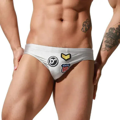 Desmiit Swimwear Beachwear Men's Sexy Low-Rise Swim Briefs with Embroidered