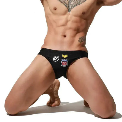 Desmiit Swimwear Beachwear Men's Sexy Low-Rise Swim Briefs with Embroidered