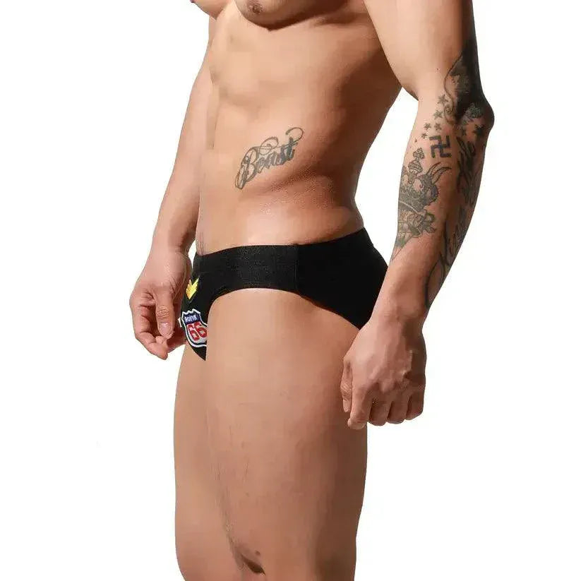 Desmiit Swimwear Beachwear Men's Sexy Low-Rise Swim Briefs with Embroidered